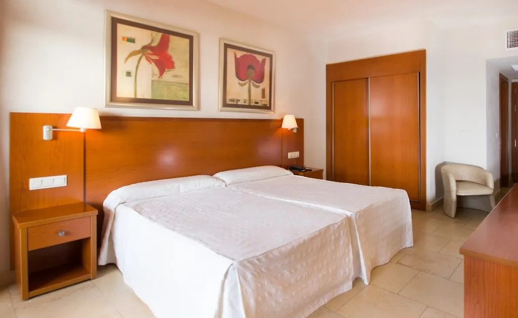 Las Palmeras Affiliated By Fergus Fuengirola Hotel